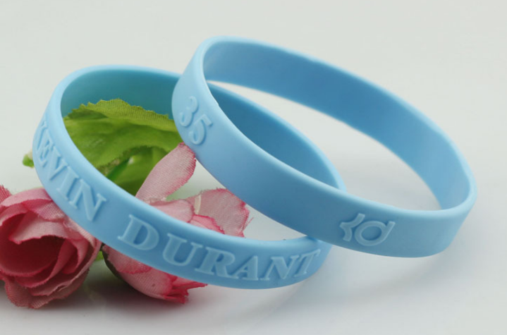 硅膠手環廠家,運動手環價格,硅膠手環有什么用