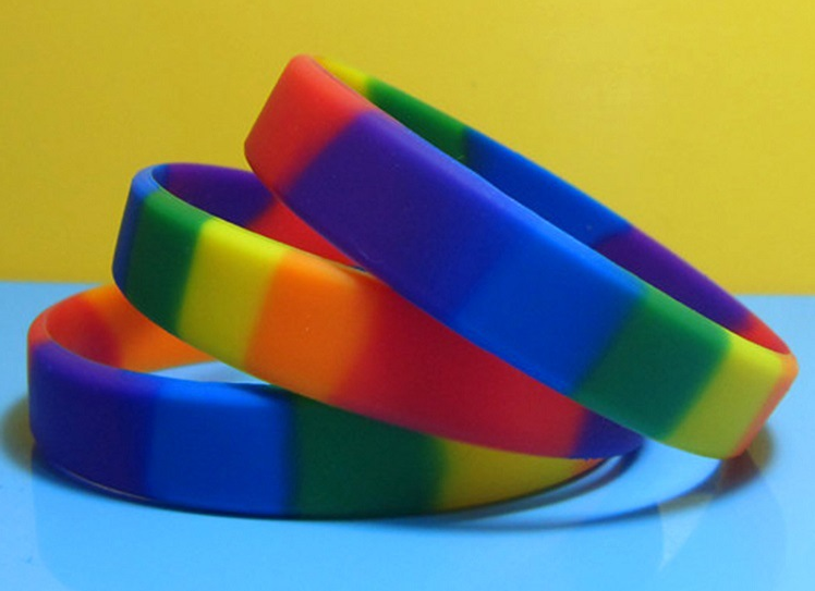 硅膠手環(huán)定制,定制硅膠手環(huán)需要注意什么,硅膠手環(huán)定制流程 硅膠手環(huán)定制,定制硅膠手環(huán)需要注意什么,硅膠手環(huán)定制流程