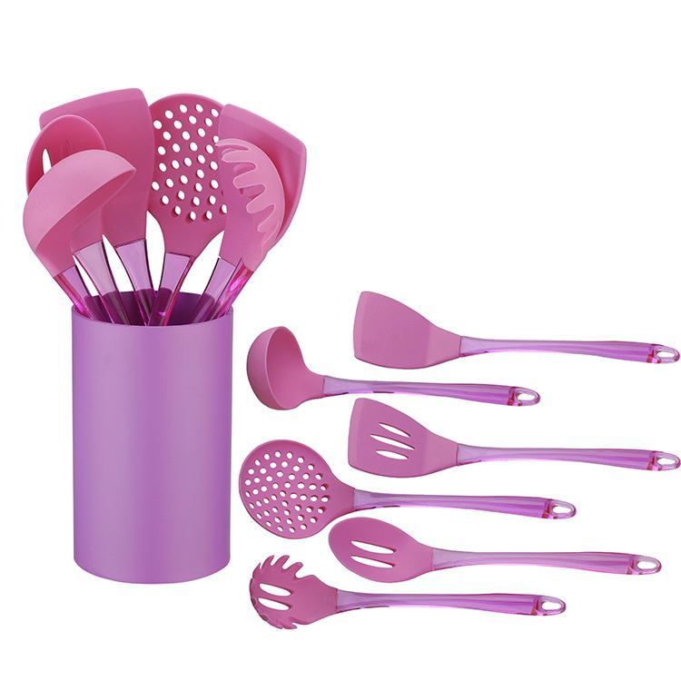 硅膠廚具生產原料有什么不同,硅膠廚具的生產原料有什么要求,硅膠廚具生產原料