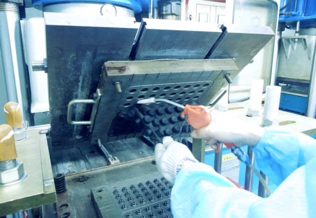 硅膠制品脫模難的問題 硅膠制品脫模難的問題